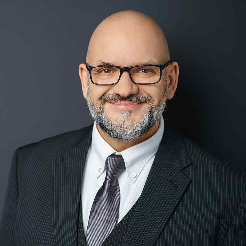 https://ramy-lawyer.com/wp-content/uploads/2019/10/image_team_07.jpg