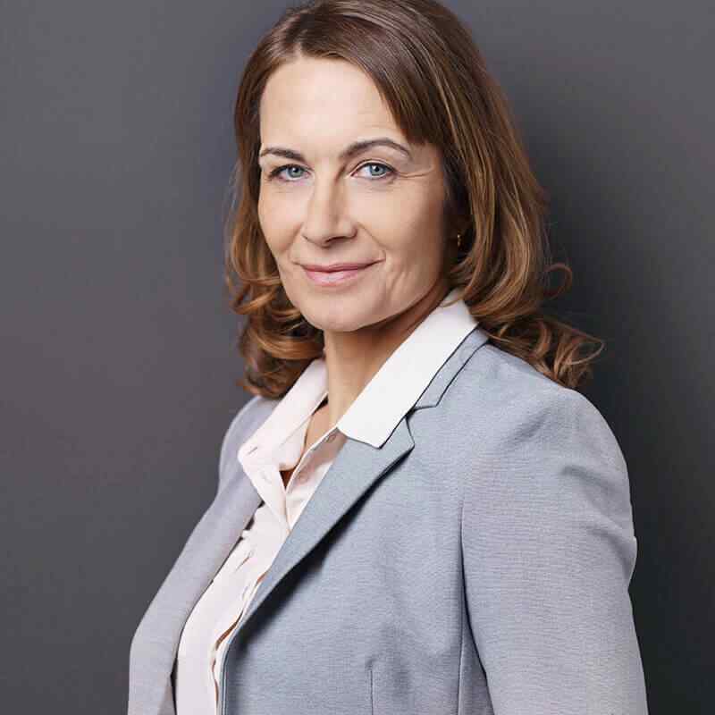 https://ramy-lawyer.com/wp-content/uploads/2019/10/inner_team_02.jpg