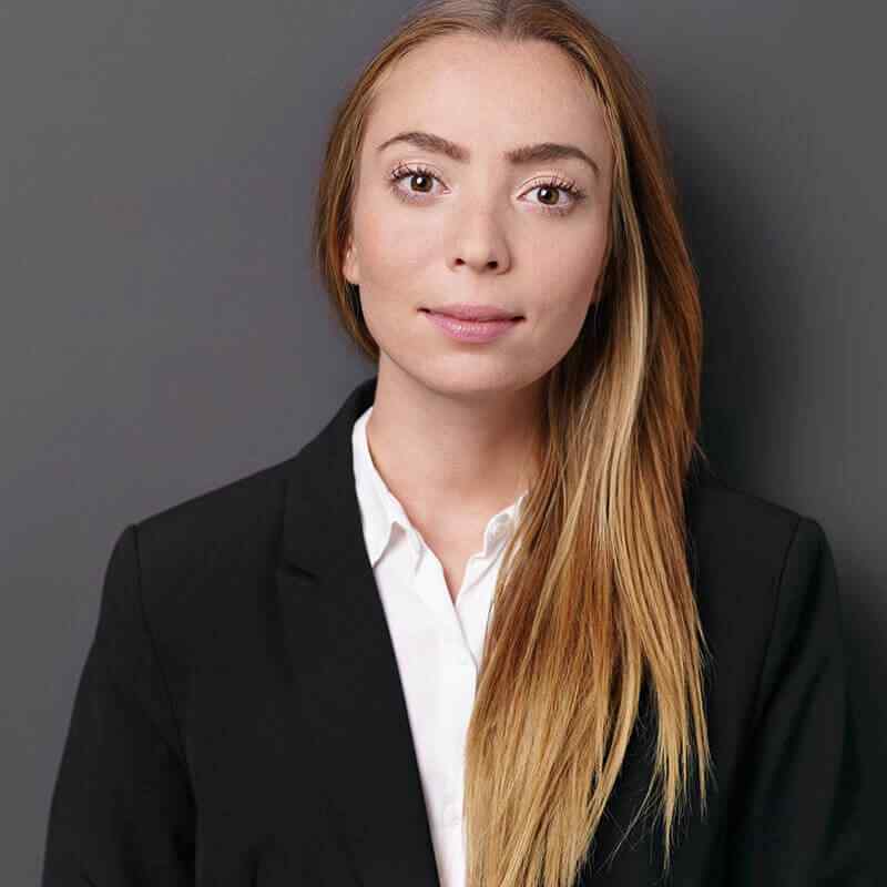 https://ramy-lawyer.com/wp-content/uploads/2019/10/inner_team_03.jpg
