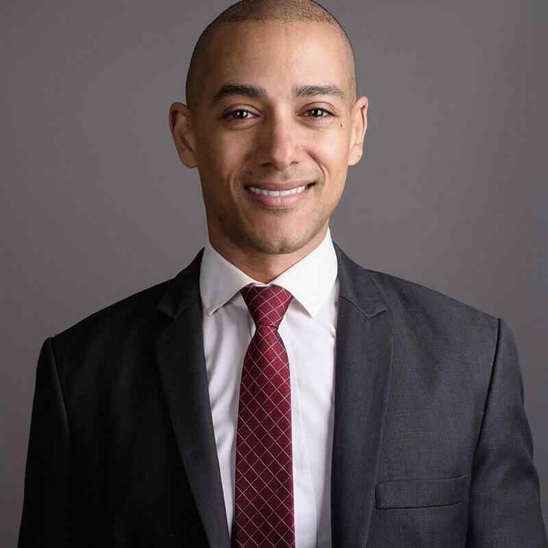 https://ramy-lawyer.com/wp-content/uploads/2019/10/inner_team_04.jpg